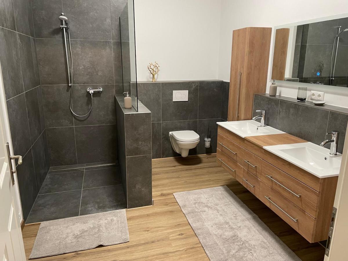 Ferienwohnung 3 Am Herrenhaus Ahrensboek Ahrensbok Ngoại thất bức ảnh